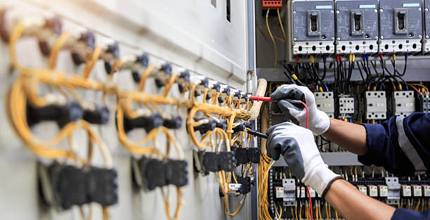 Professional Electrician technician working in Jacksonwald, PA